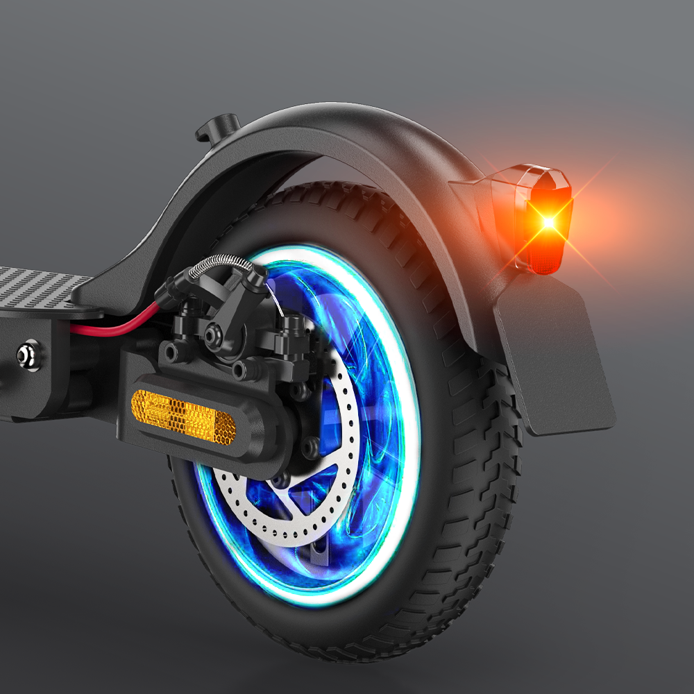 <strong>Smart Lights, Safer Rides</strong>