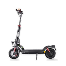 Elektrická kolobežka GT2, motor 1000 W, batéria 48 V 15 Ah, 11-palcové pneumatiky, maximálna rýchlosť 45 km/h, dojazd 60 km, dvojité kotúčové brzdy, dvojité hydraulické odpruženie
