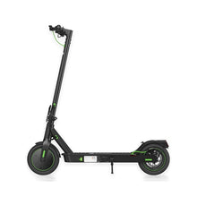 SElektrická kolobežka 9Pro, motor 350 W, batéria 36 V 7,5 Ah, pneumatiky 8,5 palca, maximálna rýchlosť 30 km/h, dojazd 30 km, zadné kotúčové brzdy